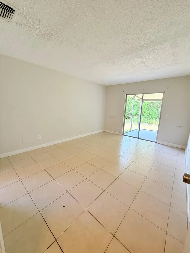 336 Montgomery Court Kissimmee FL 34758
