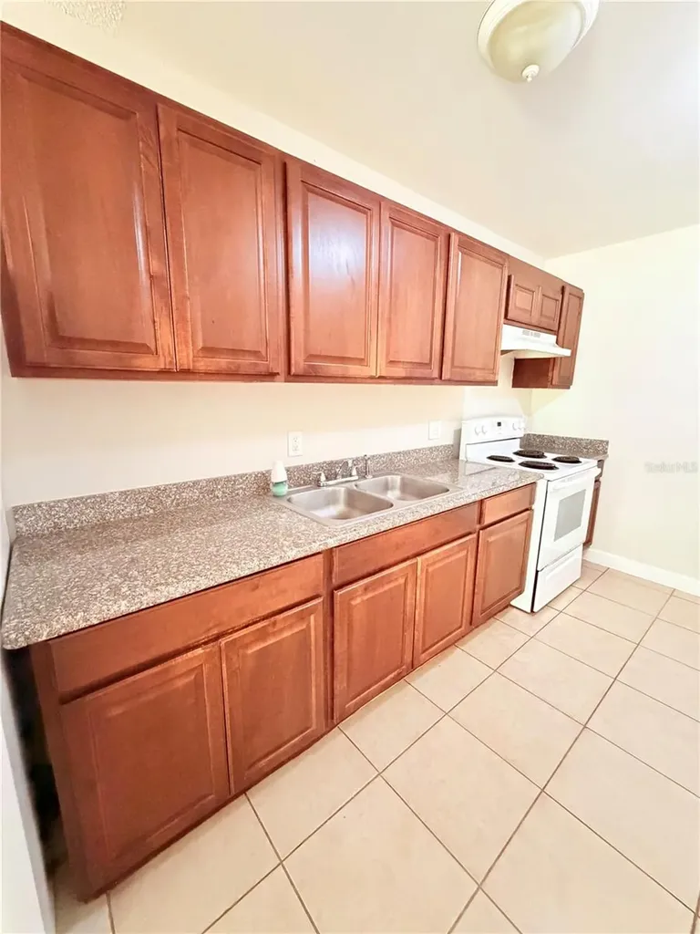 336 Montgomery Court Kissimmee FL 34758