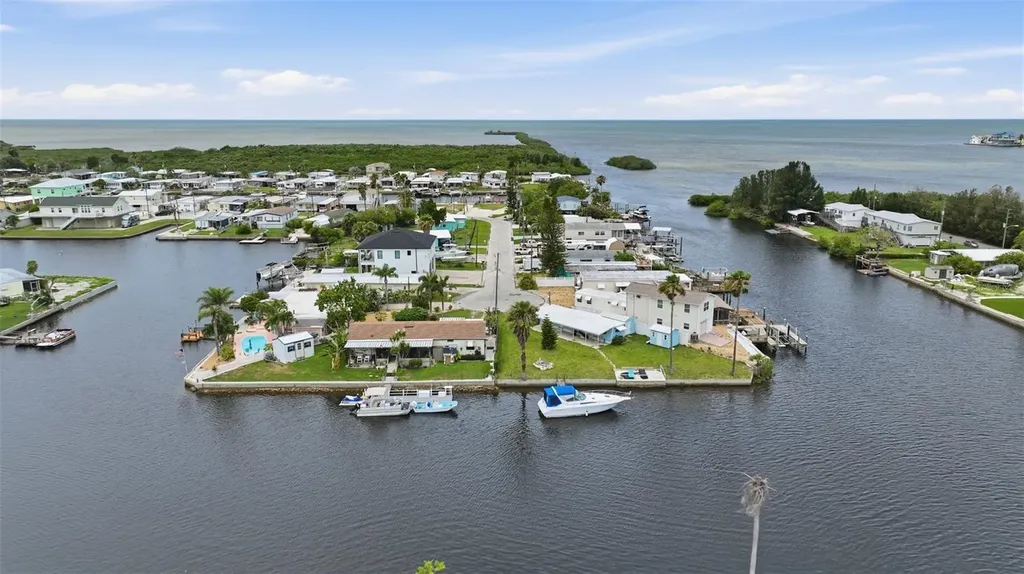 13039 Port Court Hudson FL 34667