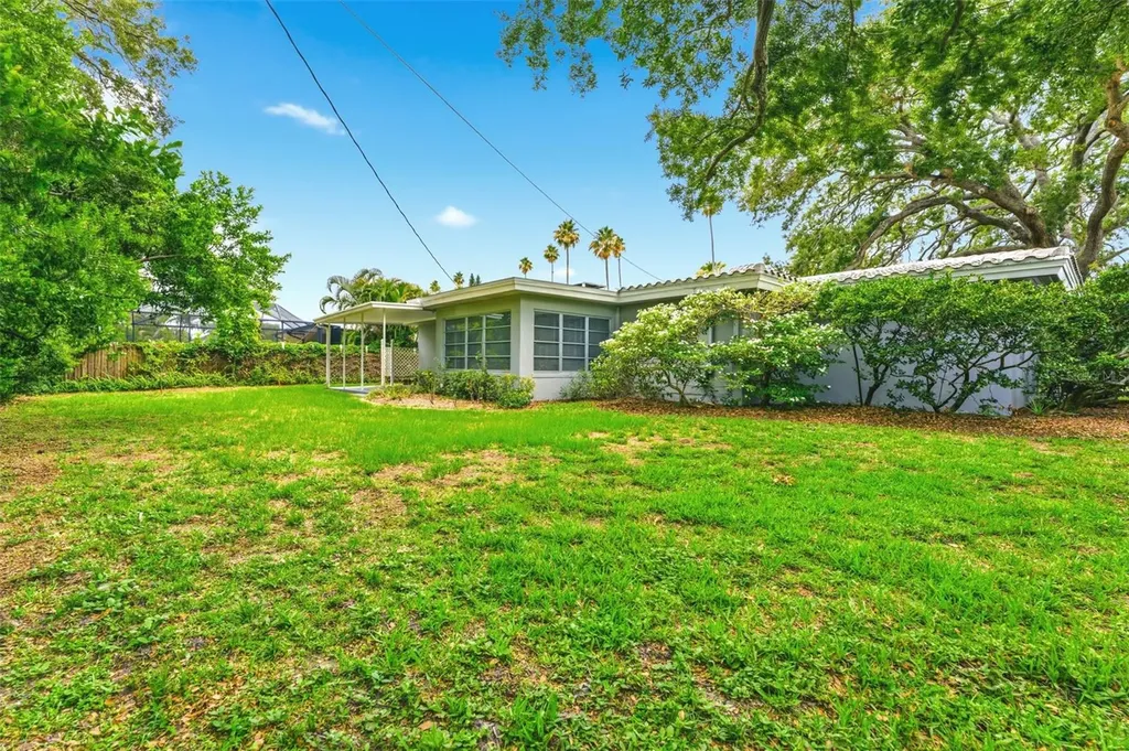 1705 Indian Rocks Road Belleair FL 33756