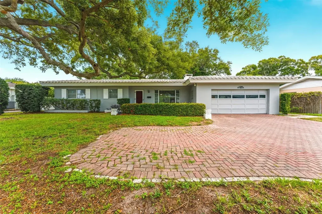 1705 Indian Rocks Road Belleair FL 33756