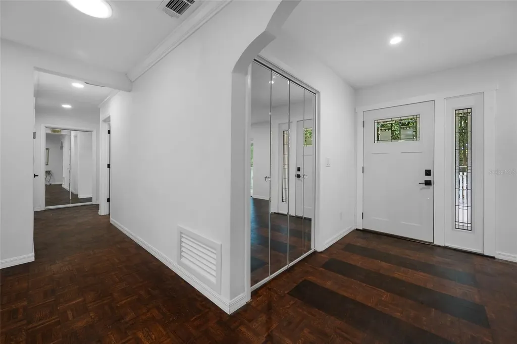 1764 Linwood Circle Clearwater FL 33755