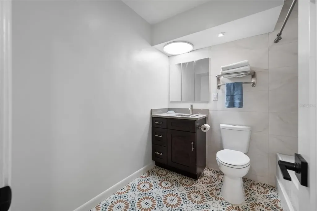 1764 Linwood Circle Clearwater FL 33755
