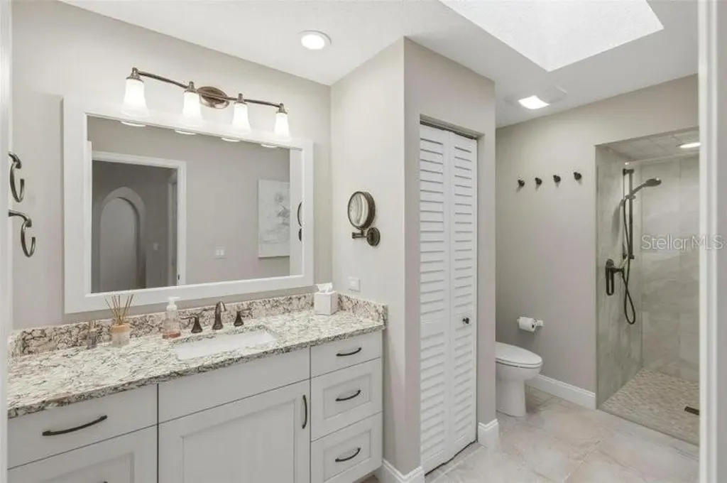 2521 W Marion Avenue Punta Gorda FL 33950