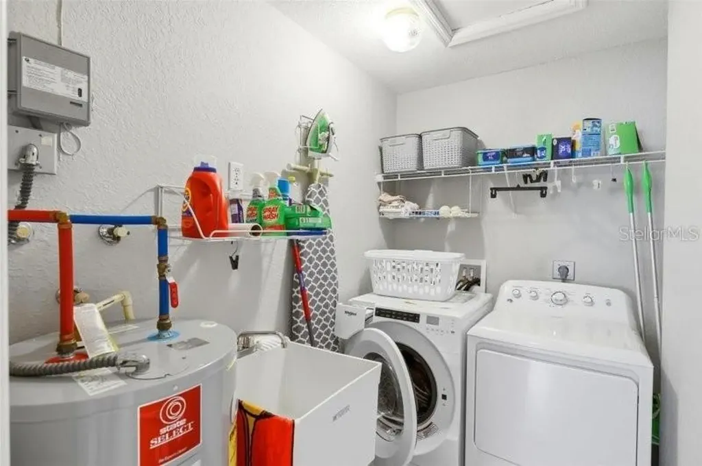 2521 W Marion Avenue Punta Gorda FL 33950