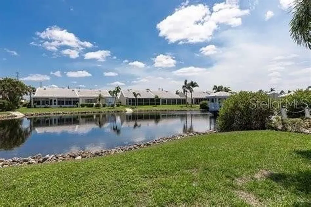 2521 W Marion Avenue Punta Gorda FL 33950