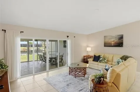 2521 W Marion Avenue Punta Gorda FL 33950