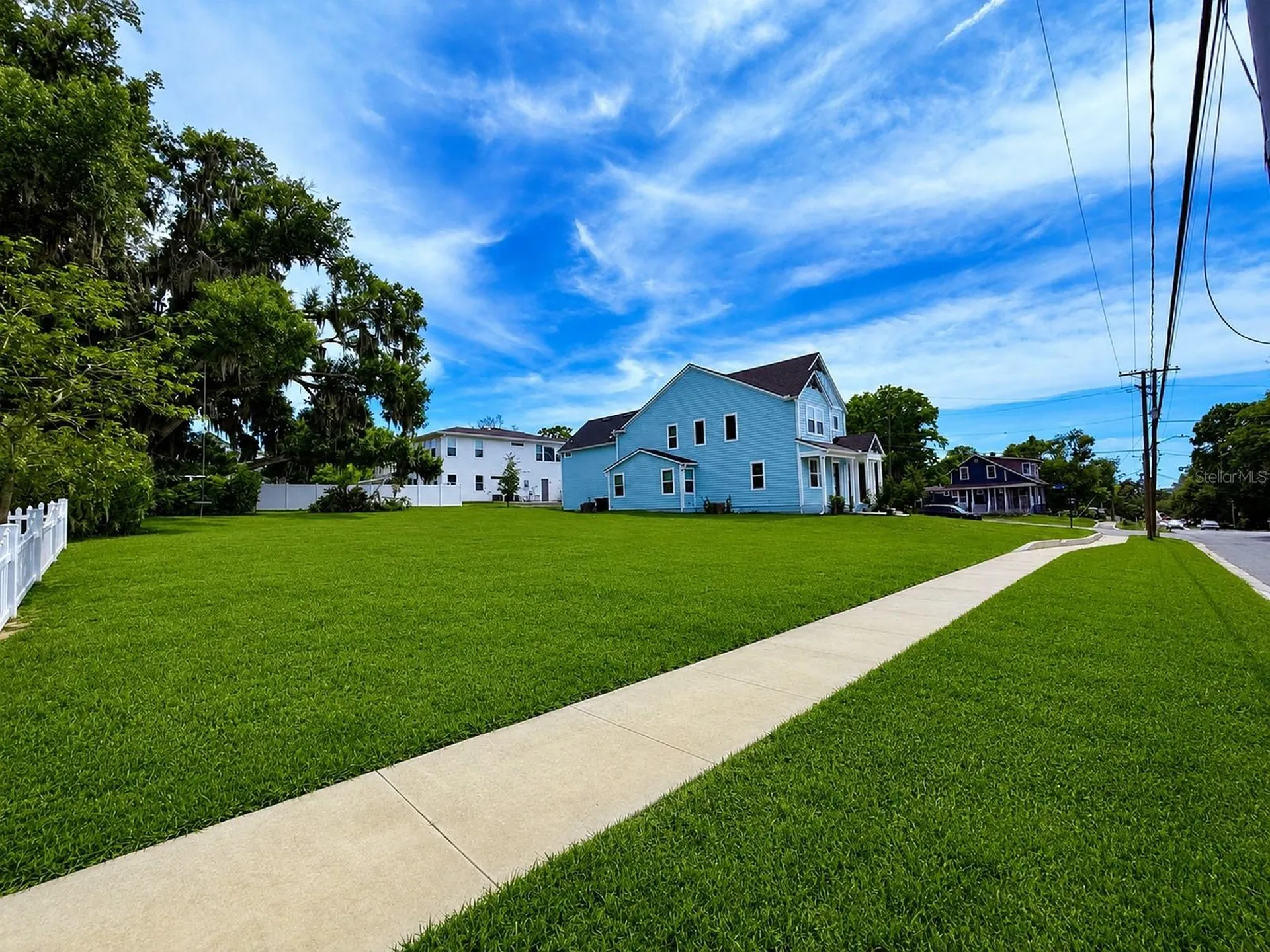 Lake Avenue Clermont FL 34711