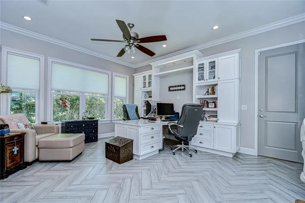 15303 Valencia Del Sol Street Wimauma FL 33598