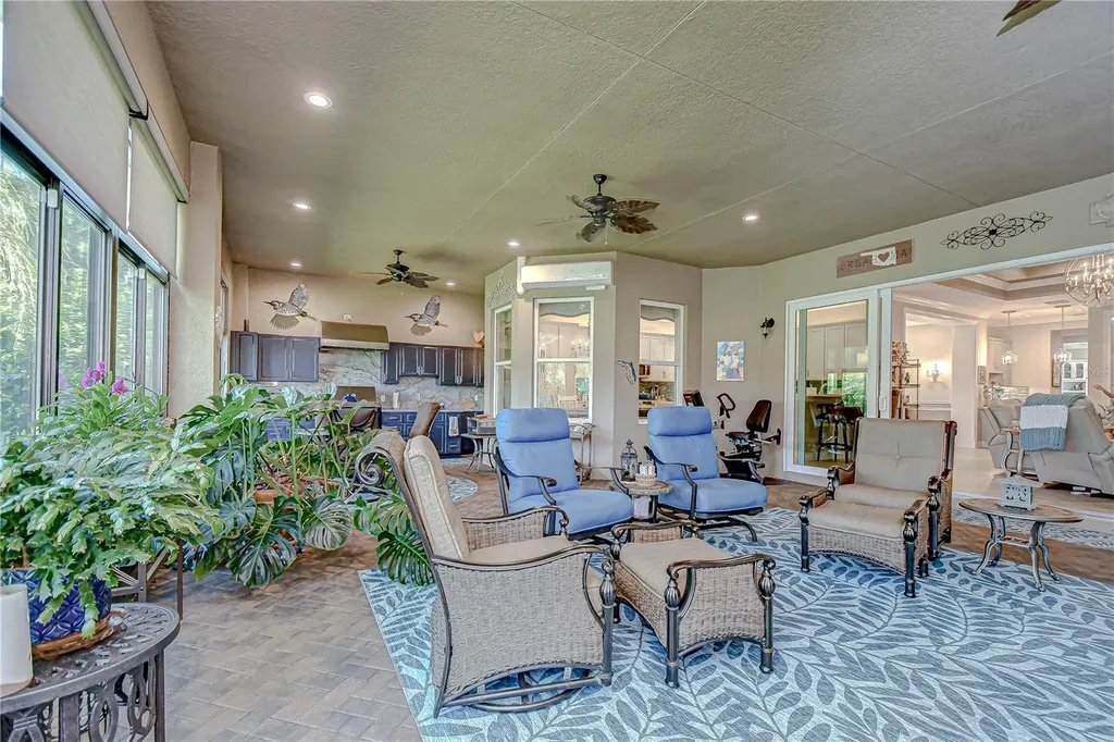 15303 Valencia Del Sol Street Wimauma FL 33598