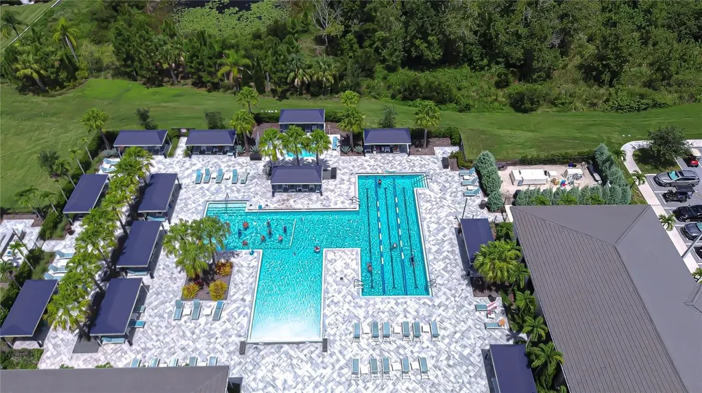 15303 Valencia Del Sol Street Wimauma FL 33598