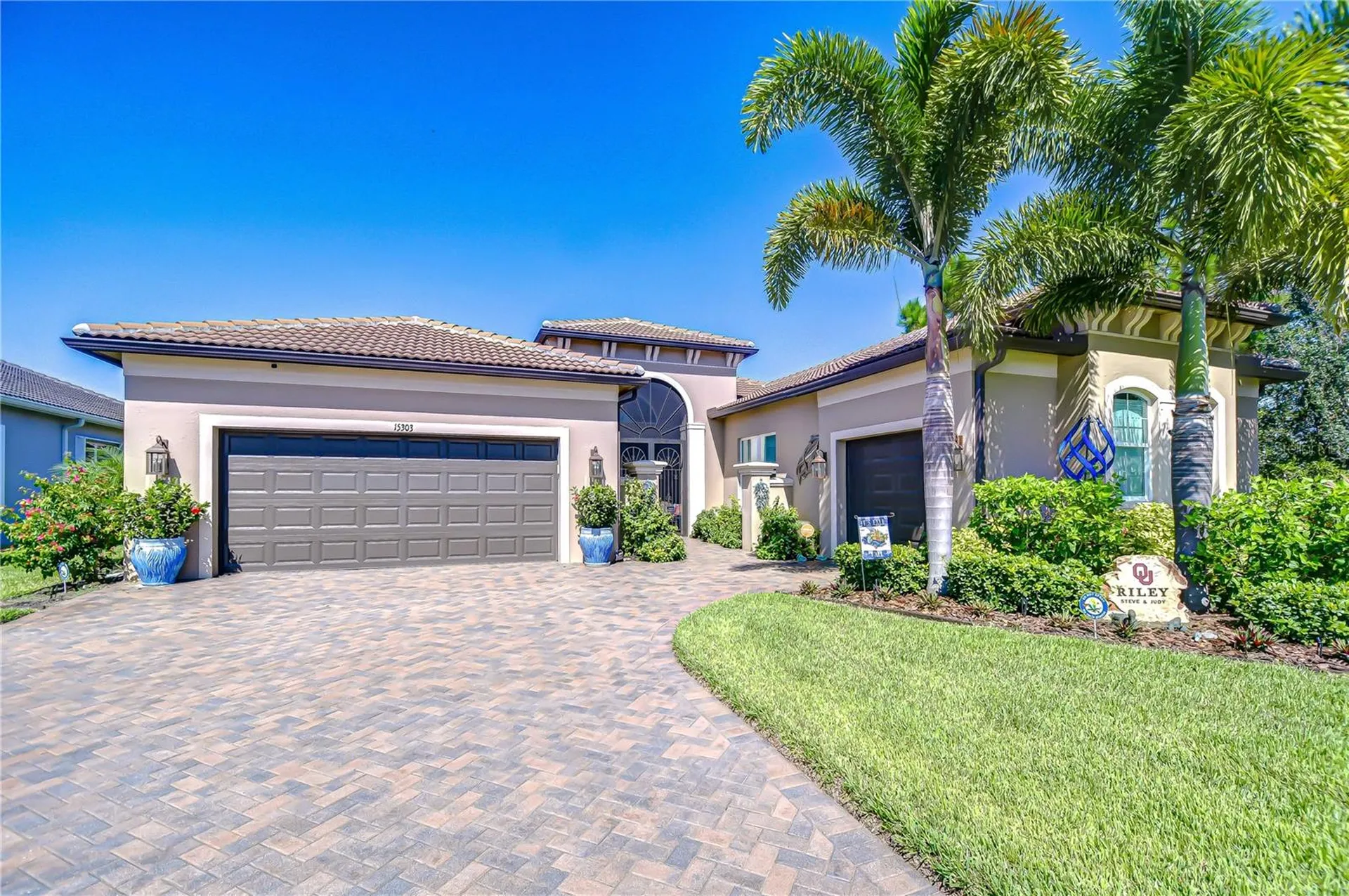 15303 Valencia Del Sol Street Wimauma FL 33598