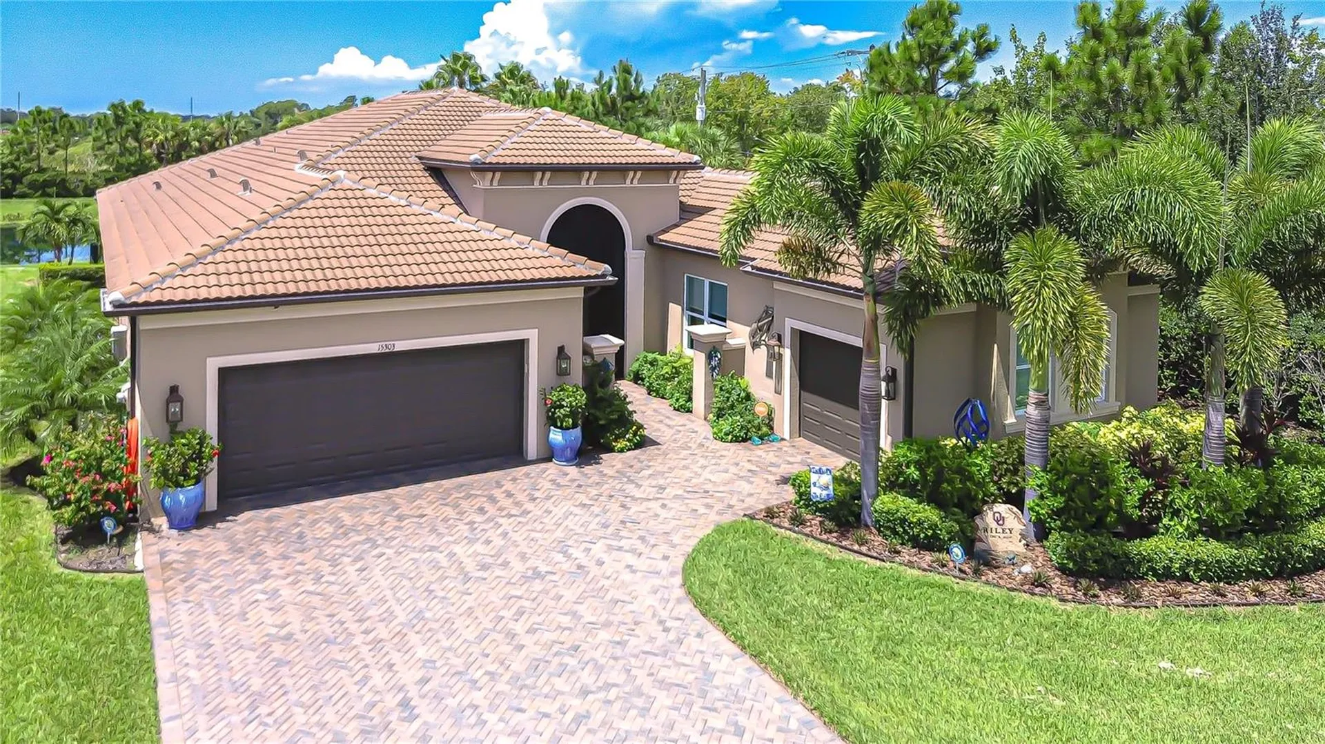 15303 Valencia Del Sol Street Wimauma FL 33598