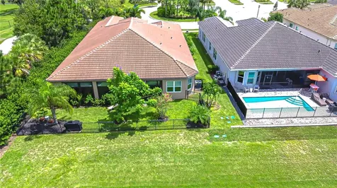 15303 Valencia Del Sol Street Wimauma FL 33598