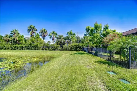 15303 Valencia Del Sol Street Wimauma FL 33598