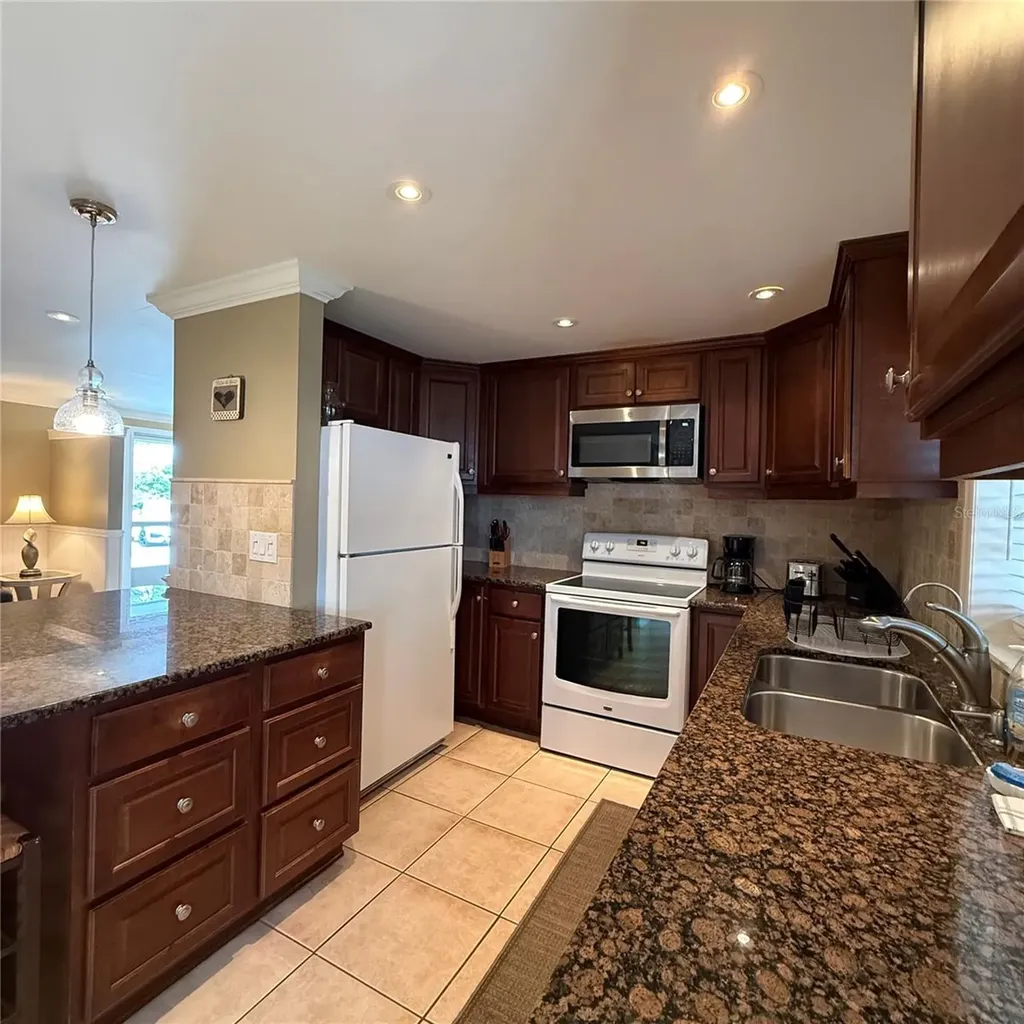 695 Alligator Drive Venice FL 34293