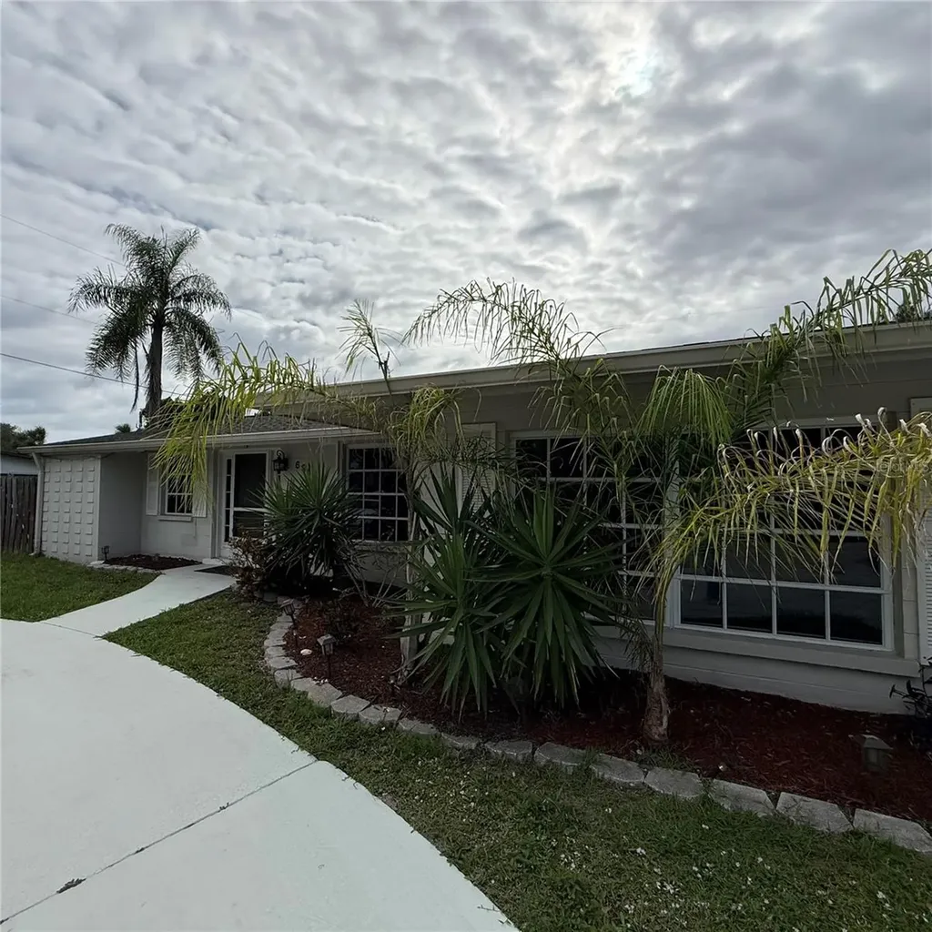 695 Alligator Drive Venice FL 34293