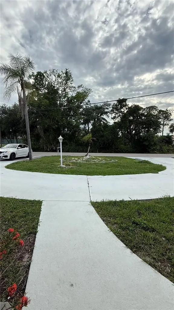 695 Alligator Drive Venice FL 34293