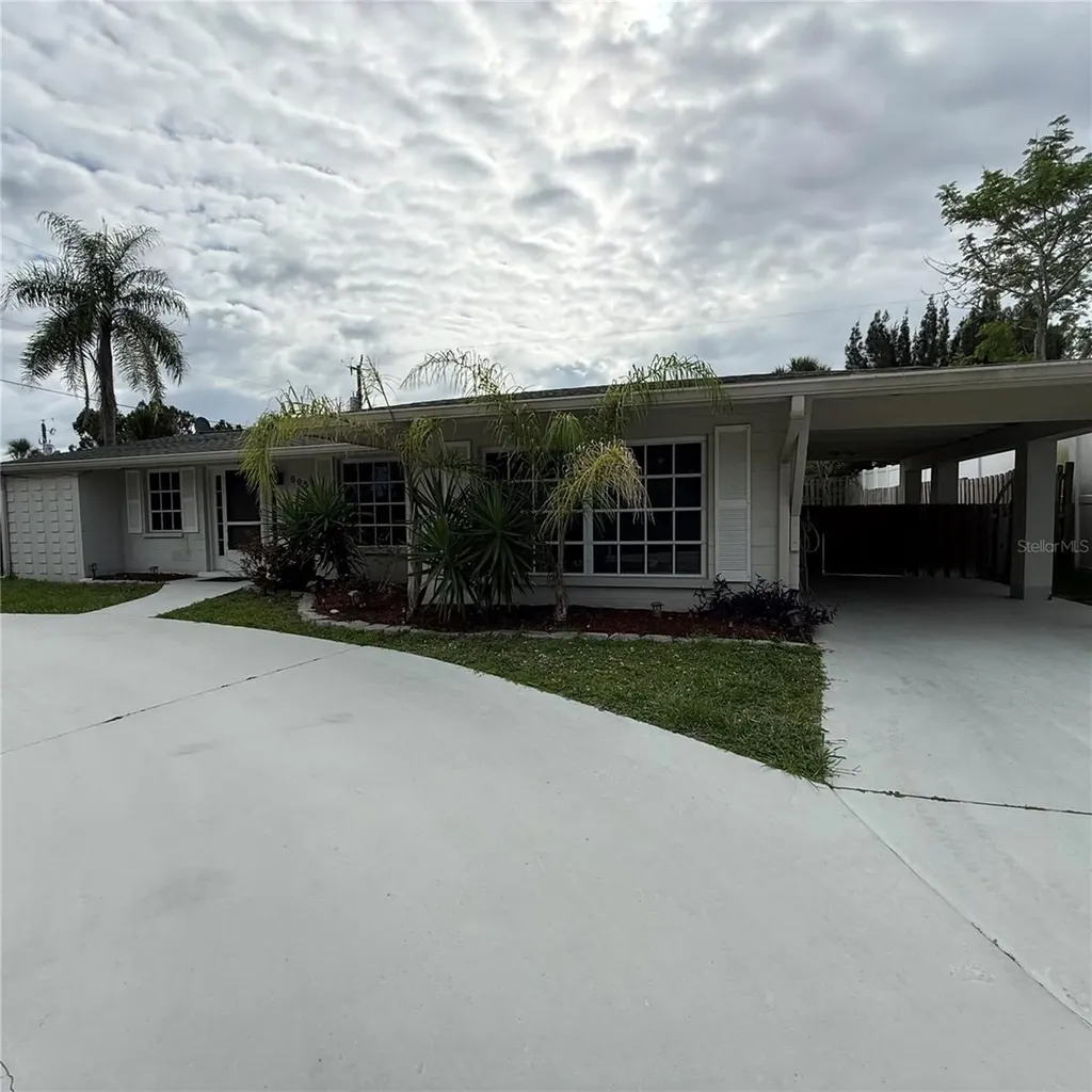 695 Alligator Drive Venice FL 34293