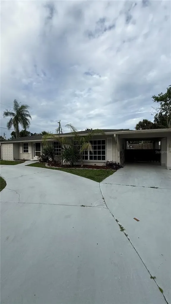 695 Alligator Drive Venice FL 34293