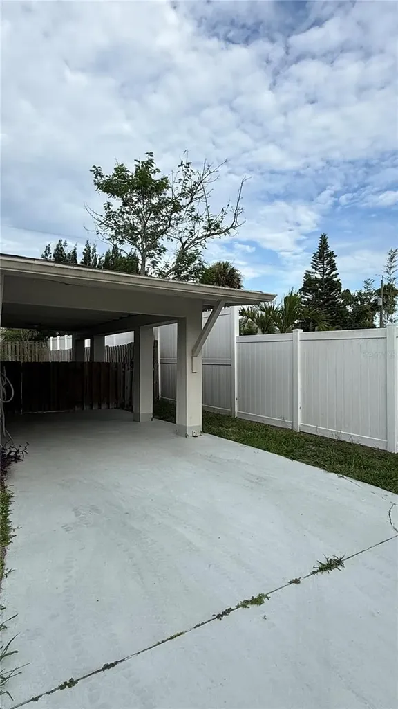 695 Alligator Drive Venice FL 34293