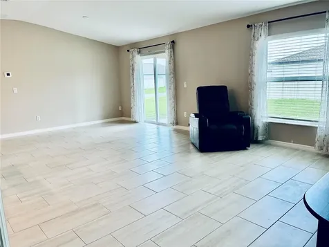 2141 Lanier Road Zephyrhills FL 33541