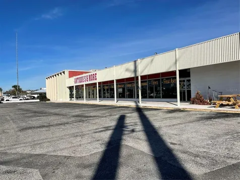 349 Plaza Drive Eustis FL 32726