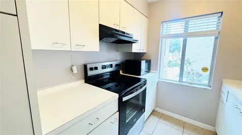 5508 Pokeweed Court Tampa FL 33617