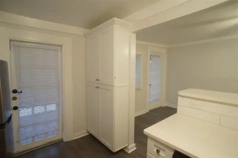 807 1/2 S Fremont Avenue Tampa FL 33606