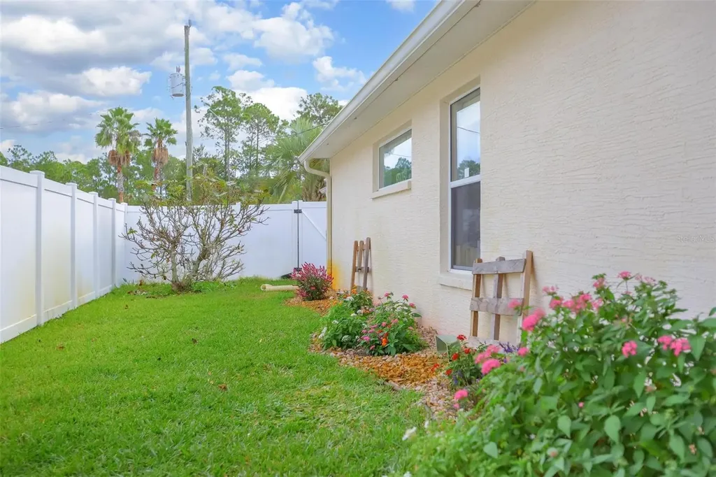 11 Zonal Geranium Court Palm Coast FL 32164