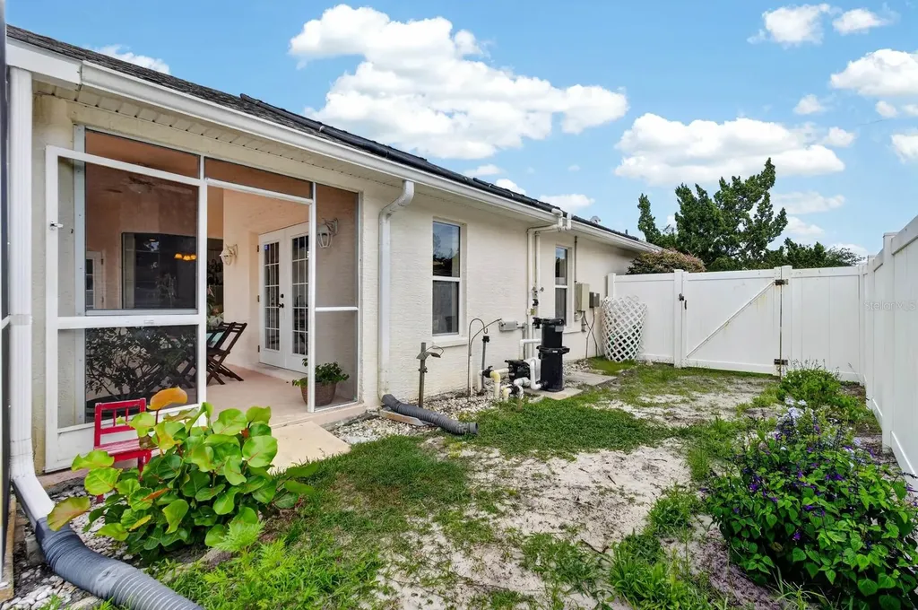 11 Zonal Geranium Court Palm Coast FL 32164