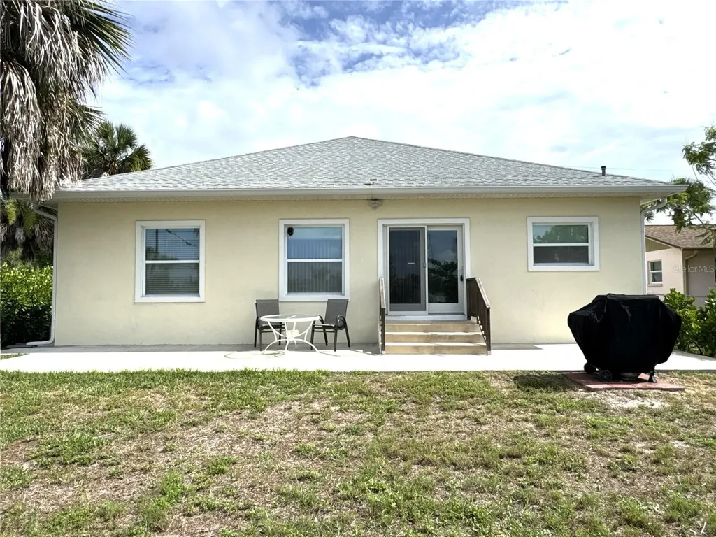 1501 Helene Avenue Englewood FL 34223