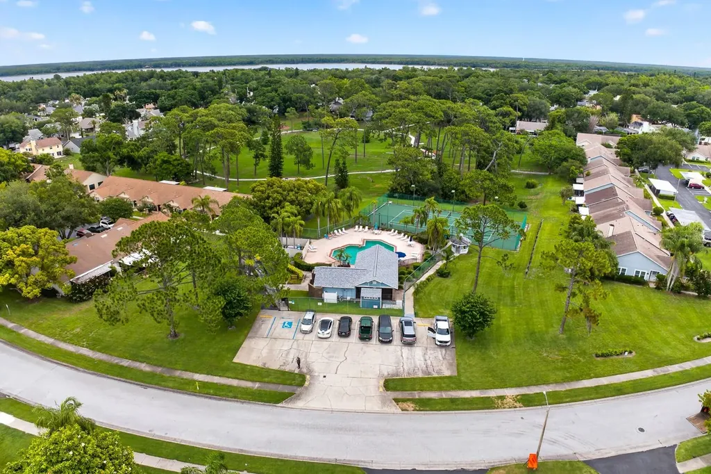 2728 Bentley Drive Palm Harbor FL 34684