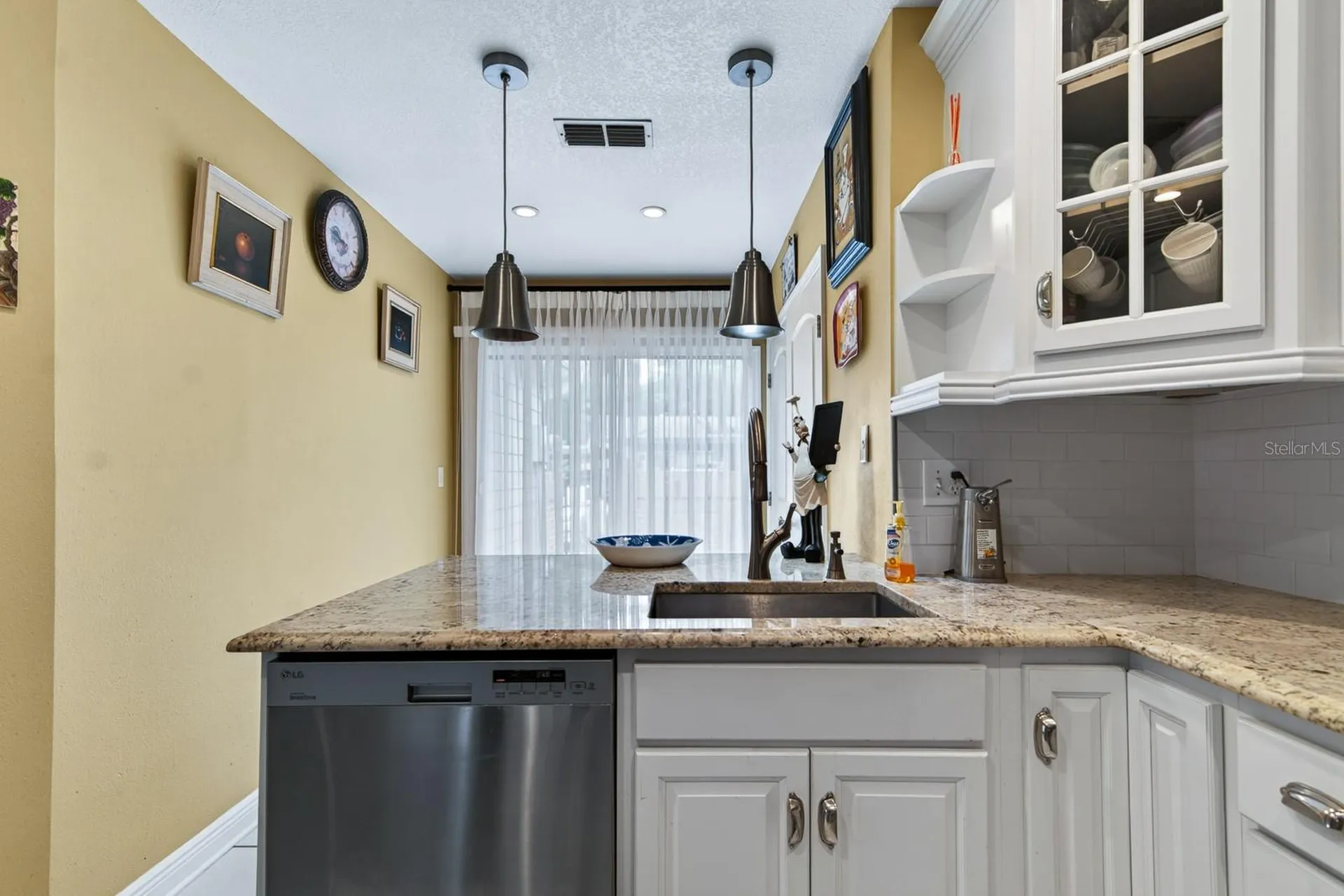 2728 Bentley Drive Palm Harbor FL 34684