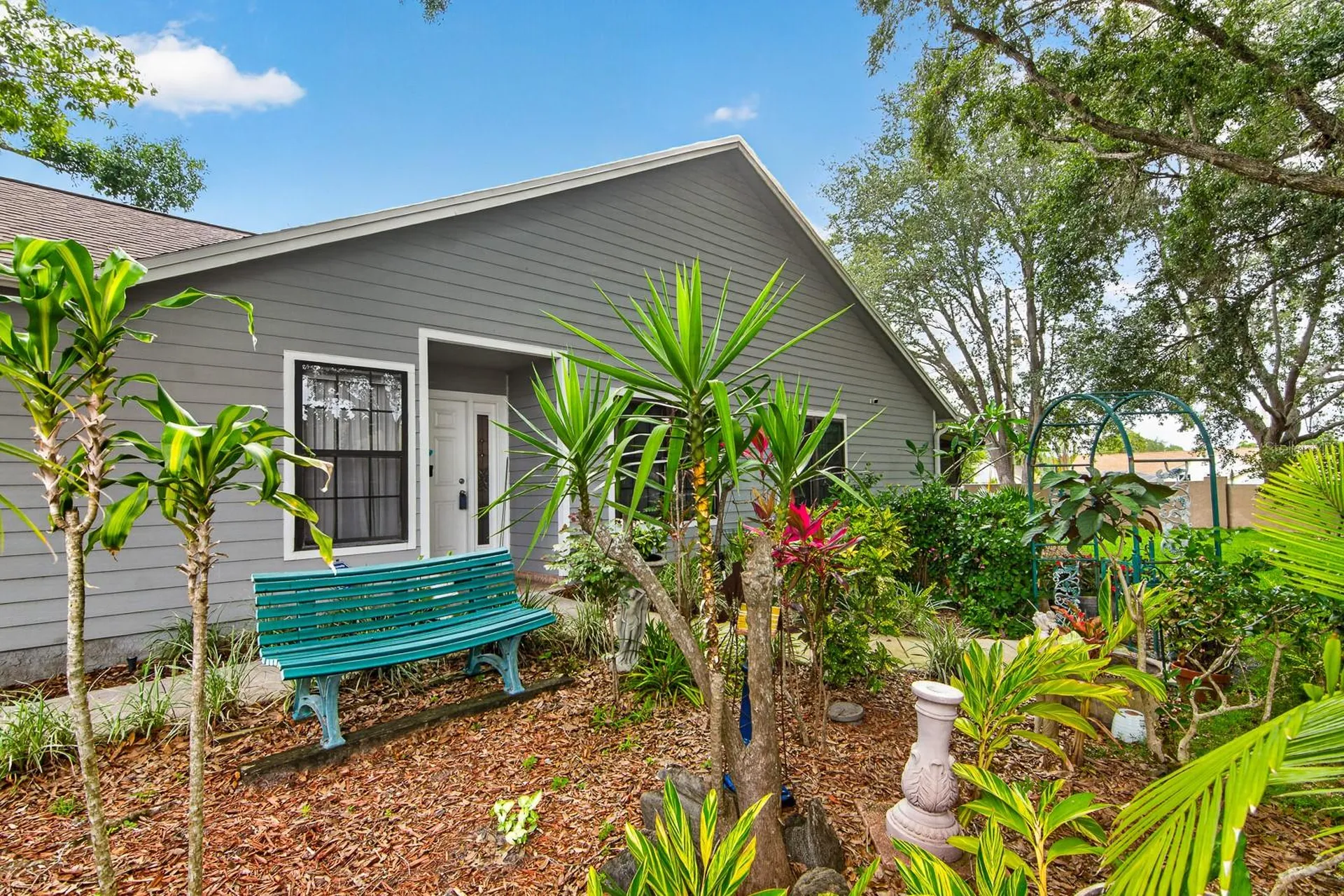 2728 Bentley Drive Palm Harbor FL 34684