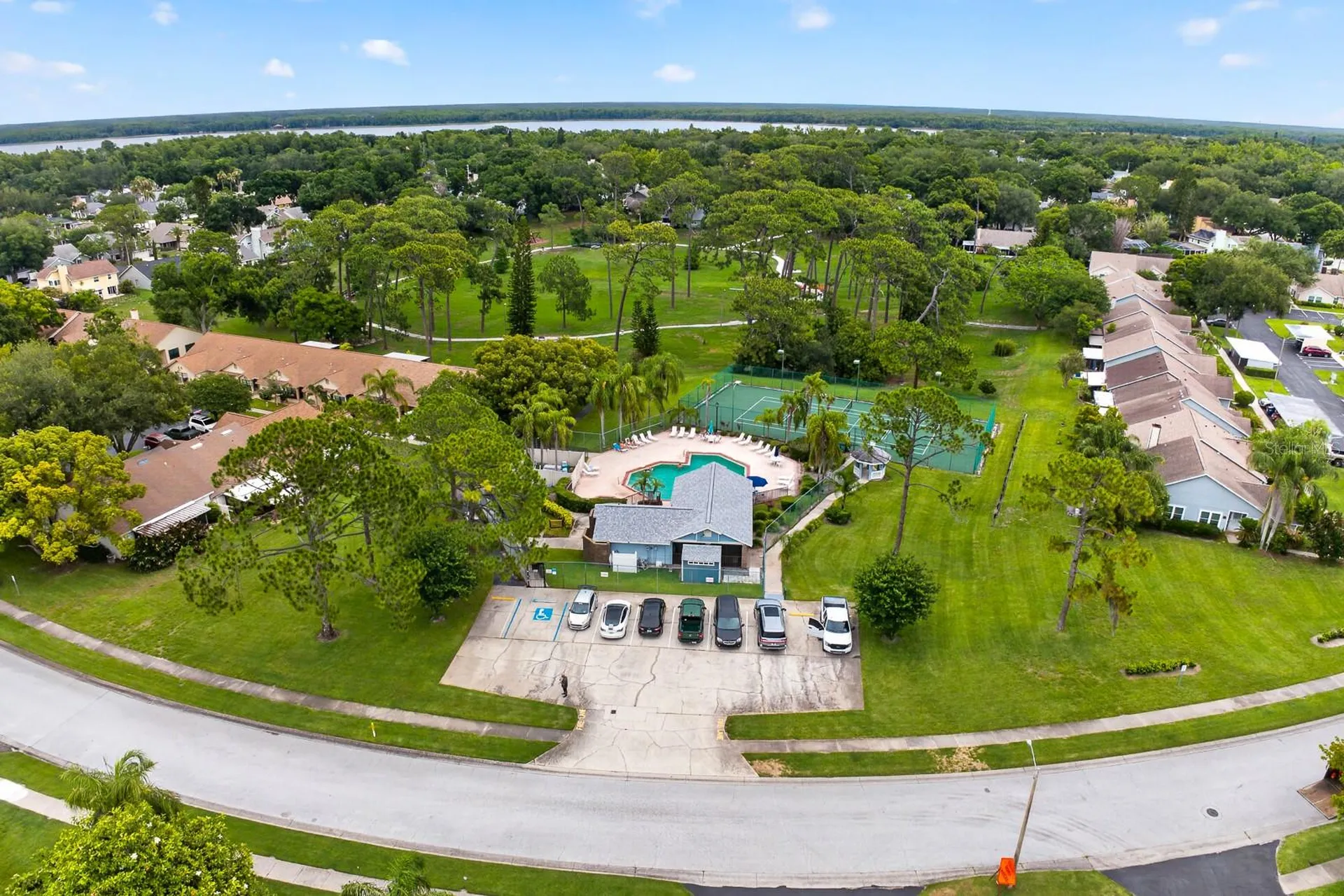 2728 Bentley Drive Palm Harbor FL 34684