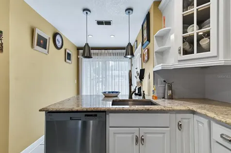 2728 Bentley Drive Palm Harbor FL 34684