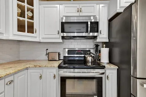 2728 Bentley Drive Palm Harbor FL 34684