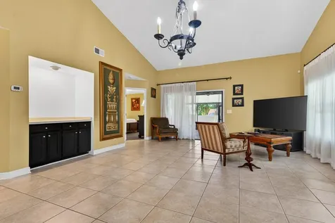 2728 Bentley Drive Palm Harbor FL 34684