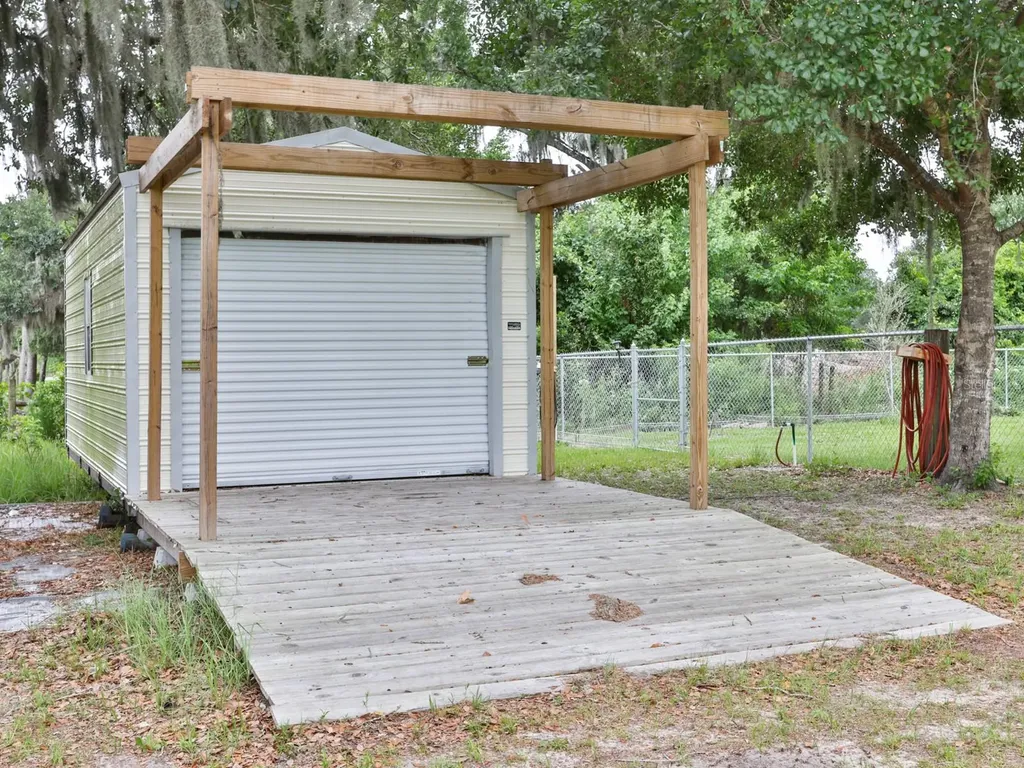 3016 N Maryland Avenue Plant City FL 33563