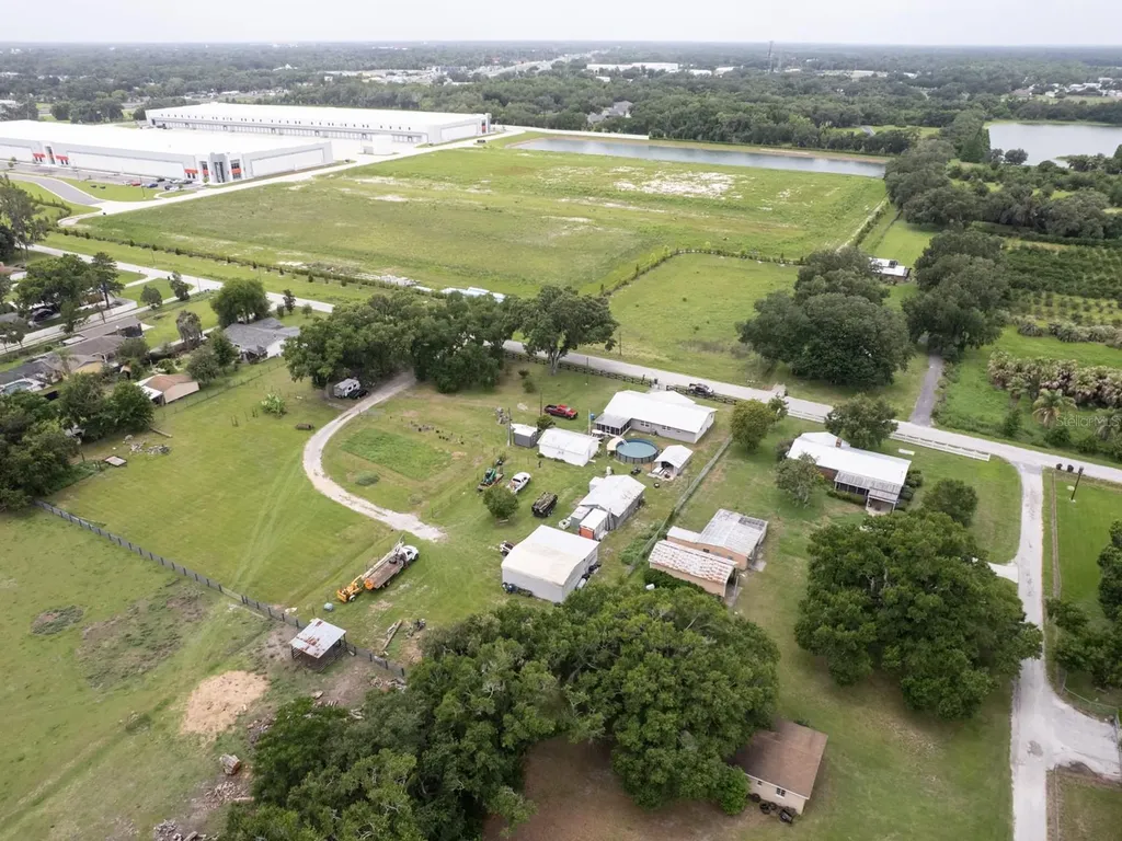 3016 N Maryland Avenue Plant City FL 33563