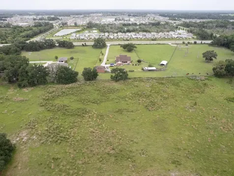 3016 N Maryland Avenue Plant City FL 33563