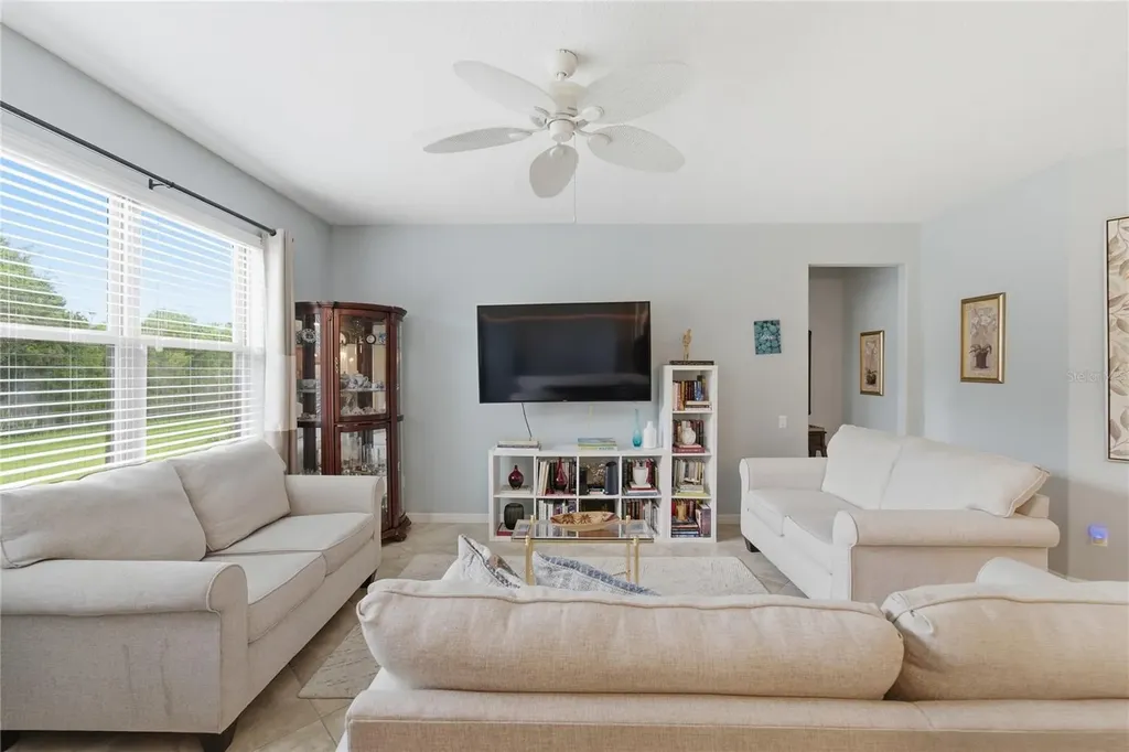 212 Granada Lane Davenport FL 33837