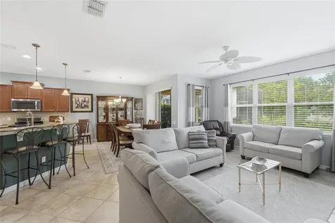 212 Granada Lane Davenport FL 33837