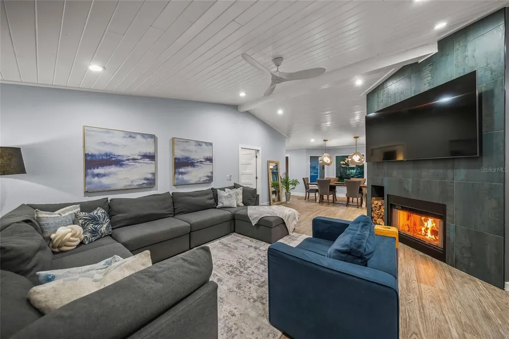 6207 93rd Street Circle E Bradenton FL 34202