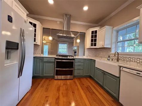 5020 NW 10th Place Gainesville FL 32605