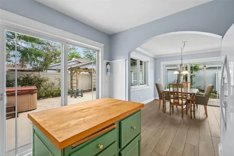 145 Becky Thatcher Court Orlando FL 32828