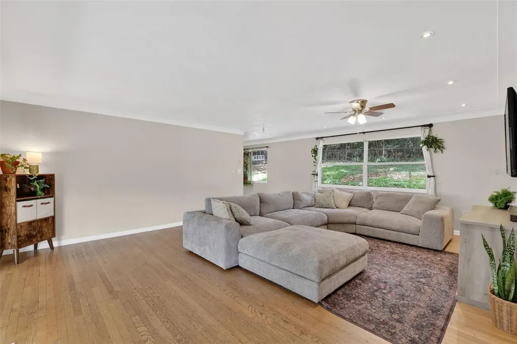 1811 Hilltop Drive Mount Dora FL 32757