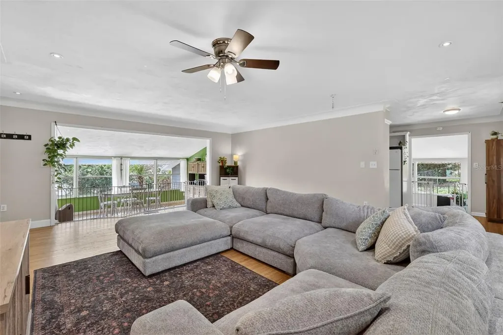 1811 Hilltop Drive Mount Dora FL 32757