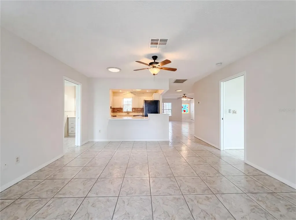 1838 N Pebble Beach Boulevard Sun City Center FL 33573